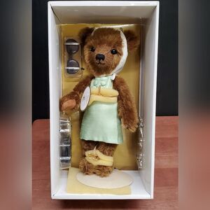 The Franklin Mint The Jackie Collector Bear